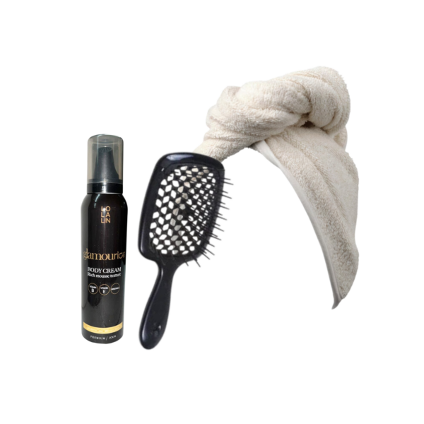 ערכת אקסטרה - מגבת ראש, מברשת שיער ומוס גוף